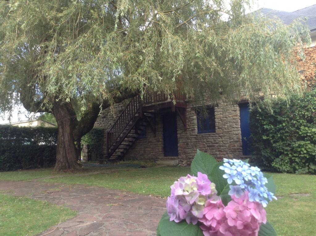 Le Guilloux Bed and Breakfast Saint-Avé Exteriör bild